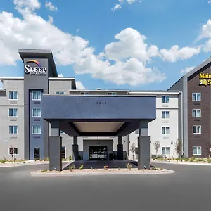 Hotel Sleep & International Airport
