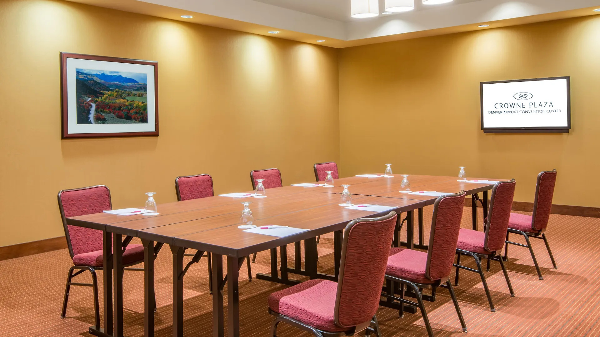 ***  Crowne Plaza Denver International Airport, An Ihg Hotel United States